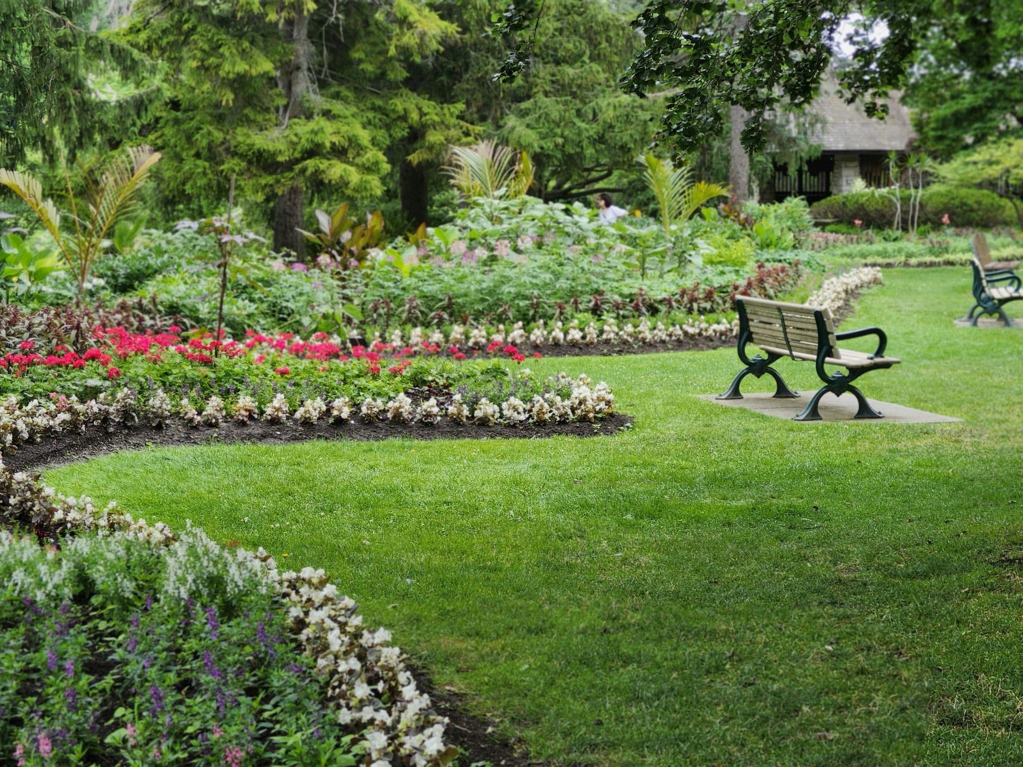 Elite Landscaping Services in Newtown Square, PA